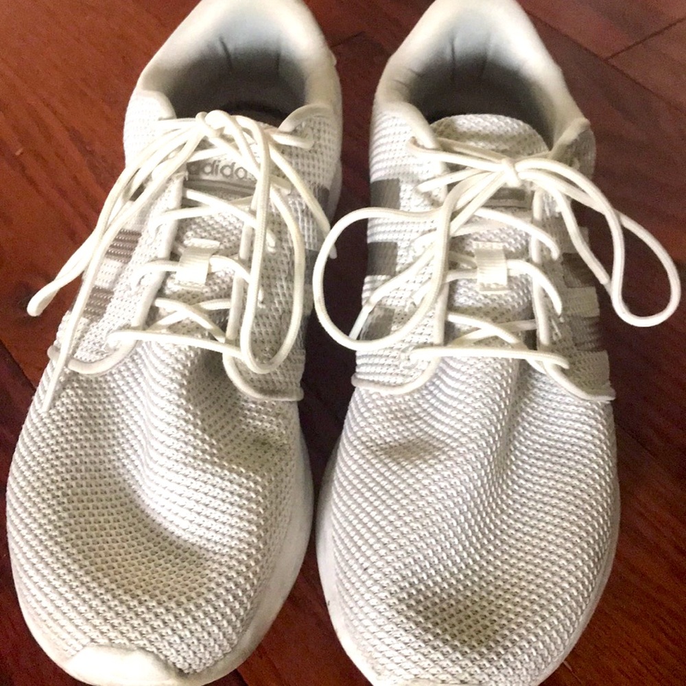 Adidas Tennis Shoes